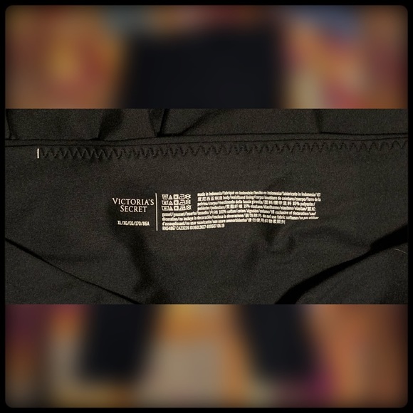 Victoria’s Secret black stretch leggings XL - Picture 3 of 5